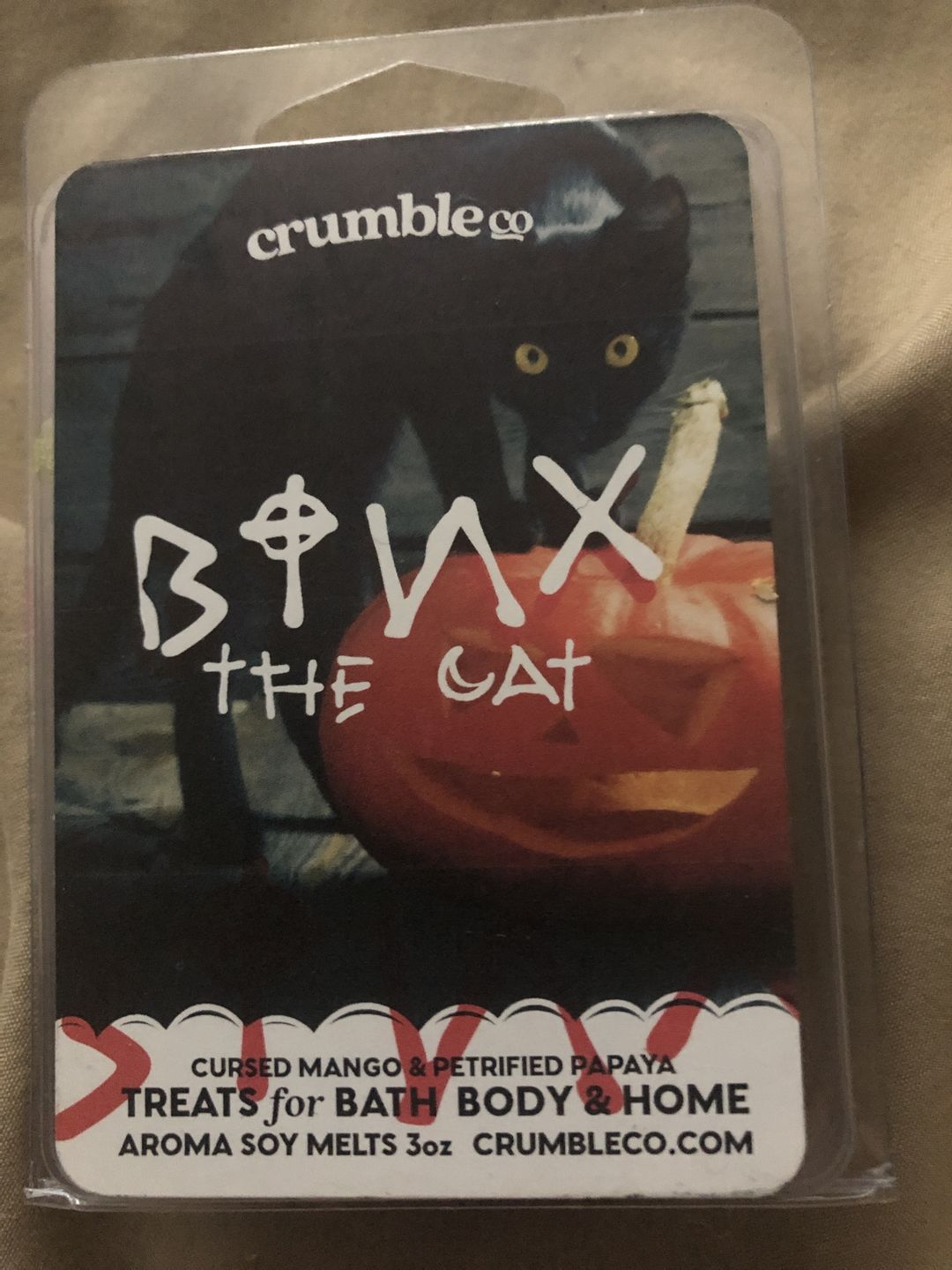 Customer photo review of Binx the Cat Wax Melt