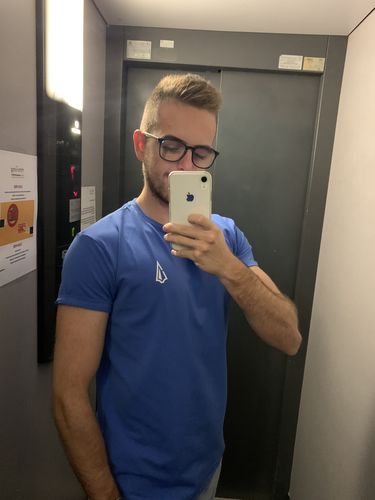 Customer photo review of BREATHE PERFORMANCE SHIRT (OCEAN BLUE)