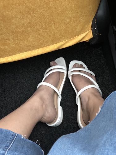 Customer photo review of Neri White