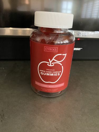 Customer photo review of Apple Cider Vinegar Gummies