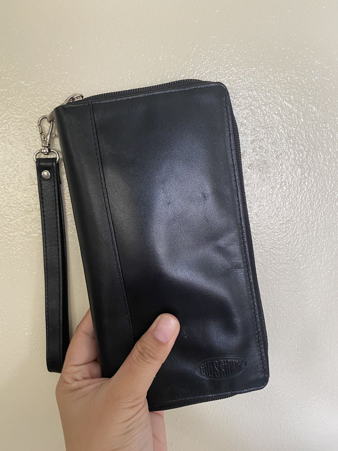 Customer photo review of Leather Panther Black
