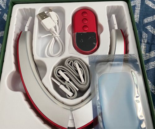 Customer photo review of V-Line LED Face Slimming Lifting Tightening Anti-wrinkles Double Chin Removal Massager