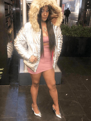 Customer photo review of Fashion Solid Color Thick Fur Collar Down Jacket