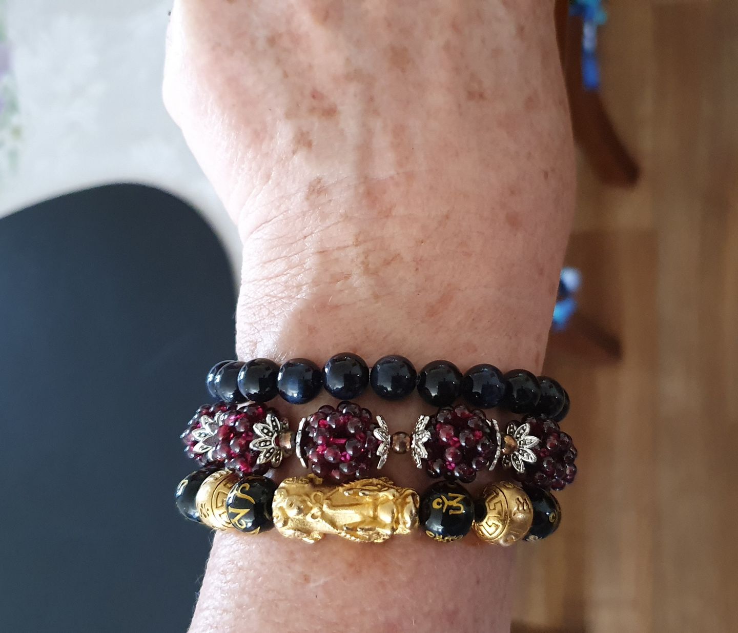 Customer photo review of Blue-Tigers-Eye Protection & Wealth Bracelet