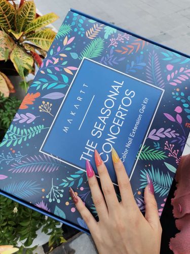 Customer photo review of The Seasonal Concertos 16 Color Poly Nail Extension Gel Kit