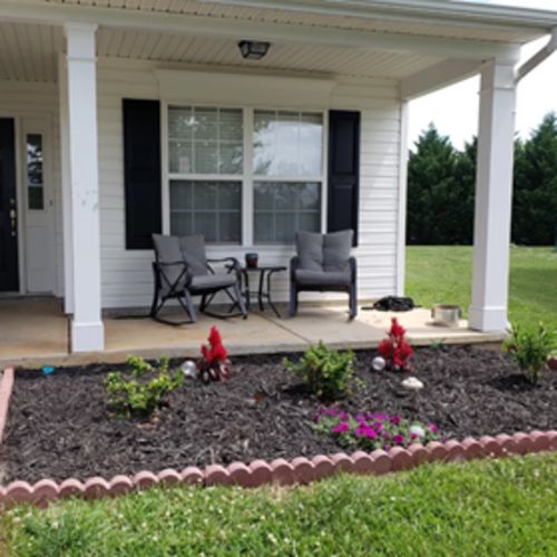 Customer photo review of 3-Piece Outdoor Dark Gray Rocking Chairs
