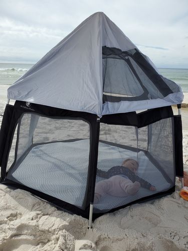 Customer photo review of Pop N' Go® Playpen