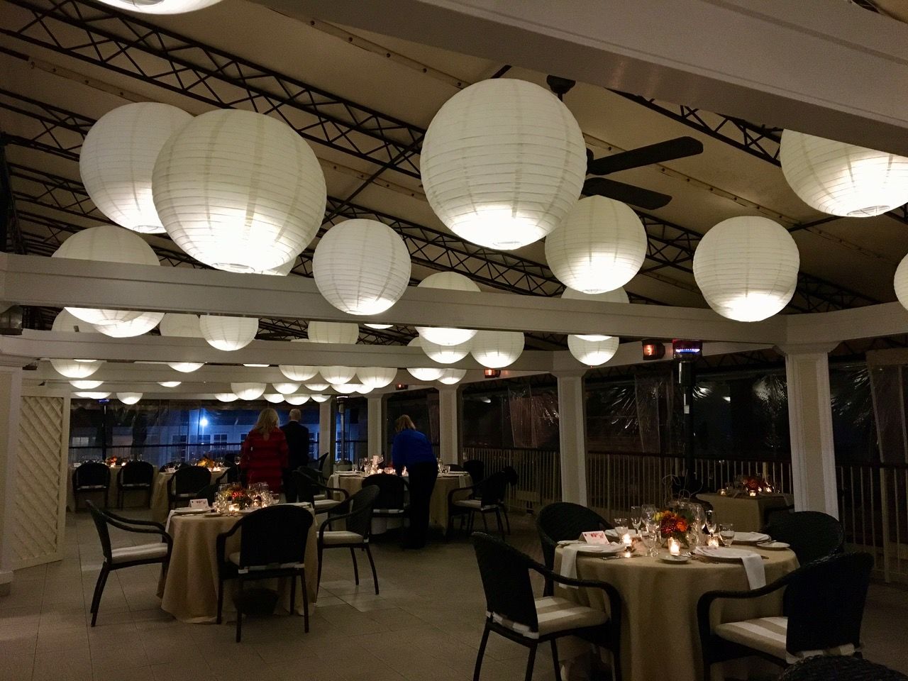 Customer photo review of BULK PACK (100) 16" Beige / Ivory Round Paper Lanterns, Even Ribbing, Hanging Decoration