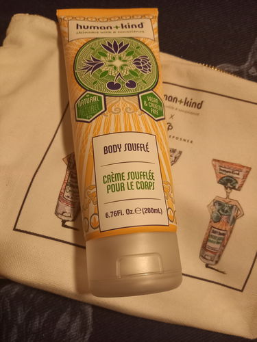 Customer photo review of Charlotte Posner BODY care cosmetic bag Gift set