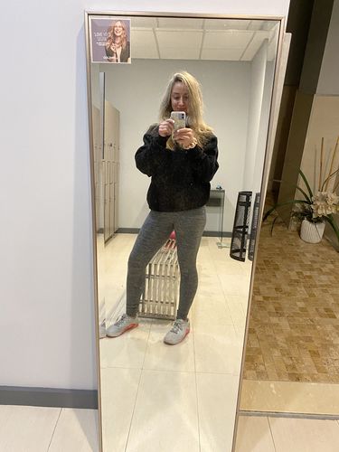 Customer photo review of Freedom Scrunch Leggings