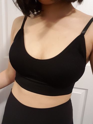 Customer photo review of Ultimate Versatile Seamless Bra/Bralette