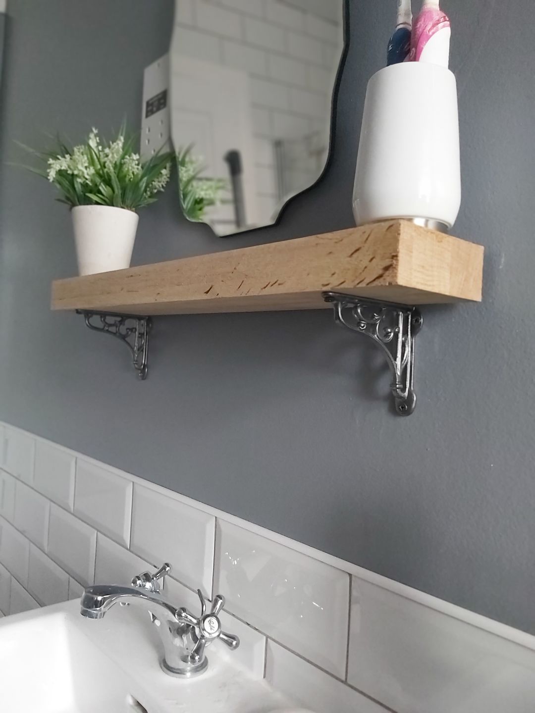 Customer photo review of 4 Inch Victorian Scroll Cast Iron Shelf Bracket