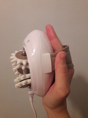Customer photo review of 3D Electric Handheld Full Body Massage Roller Anti-Cellulite Slimming Massage Device
