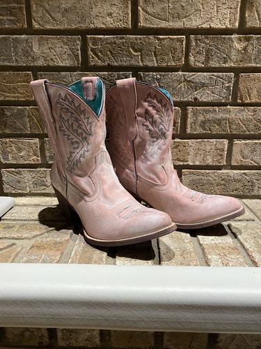 Customer photo review of Corral Ladies Rose Embroidery Ankle Boots E1462