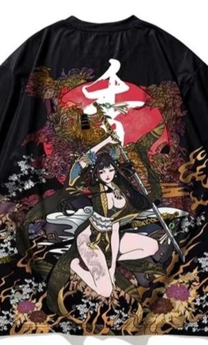 Customer photo review of Geisha Assassin Loose Shirt