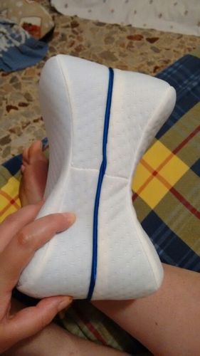 Customer photo review of Orthopedic Memory Foam Body Alignment Knee Leg Pillow for Side Sleeper