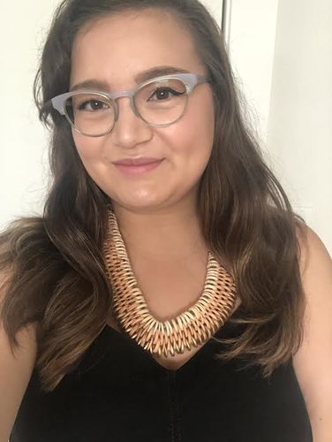 Customer photo review of Dreamweaver Coconut Necklace