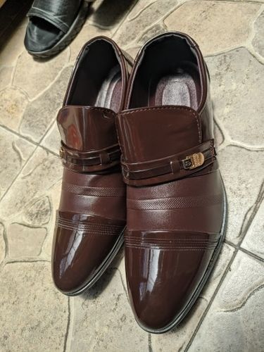 Customer photo review of PU Leather Comfortable Dress Shoes