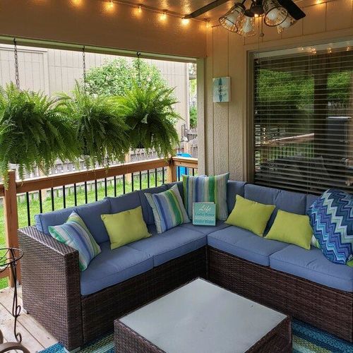 Customer photo review of 4-Piece Outdoor Furniture Warm Gray/Blue Wicker Sofa