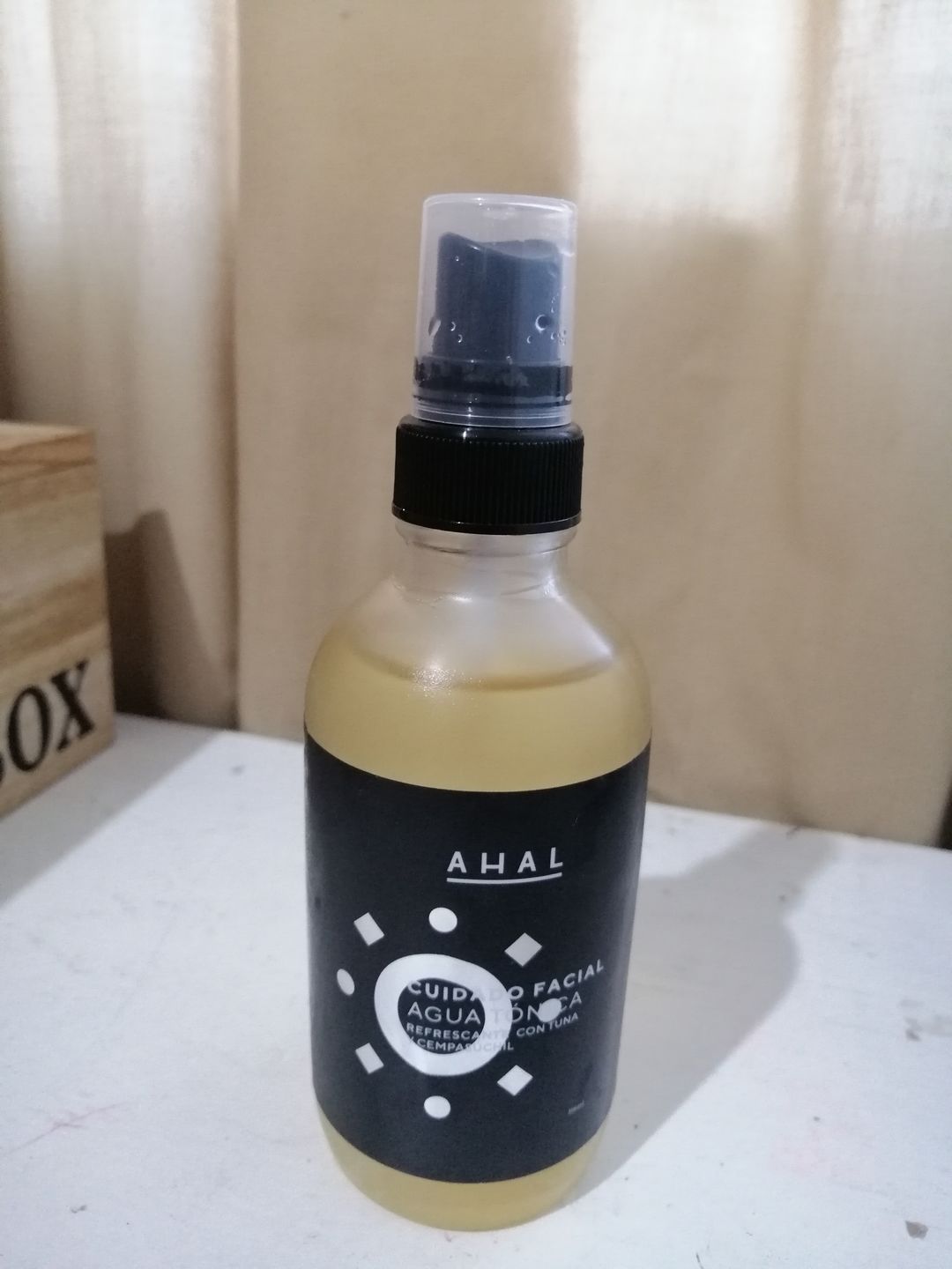 Customer photo review of Agua Tónica Refrescante con Tuna y Cempasúchil