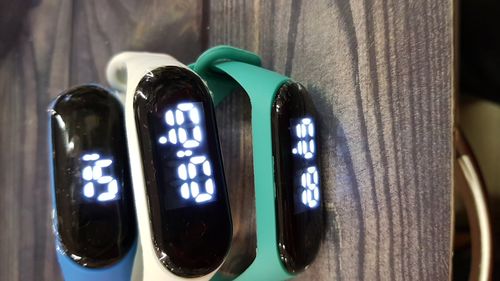 Customer photo review of FITHIT - die digitale LED Sportuhr