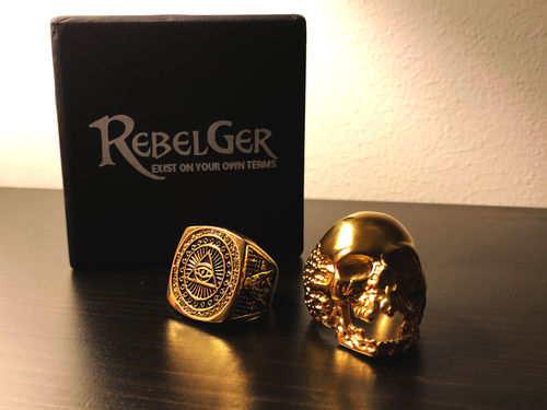 Customer photo review of SKULL RIDER GOLD RING