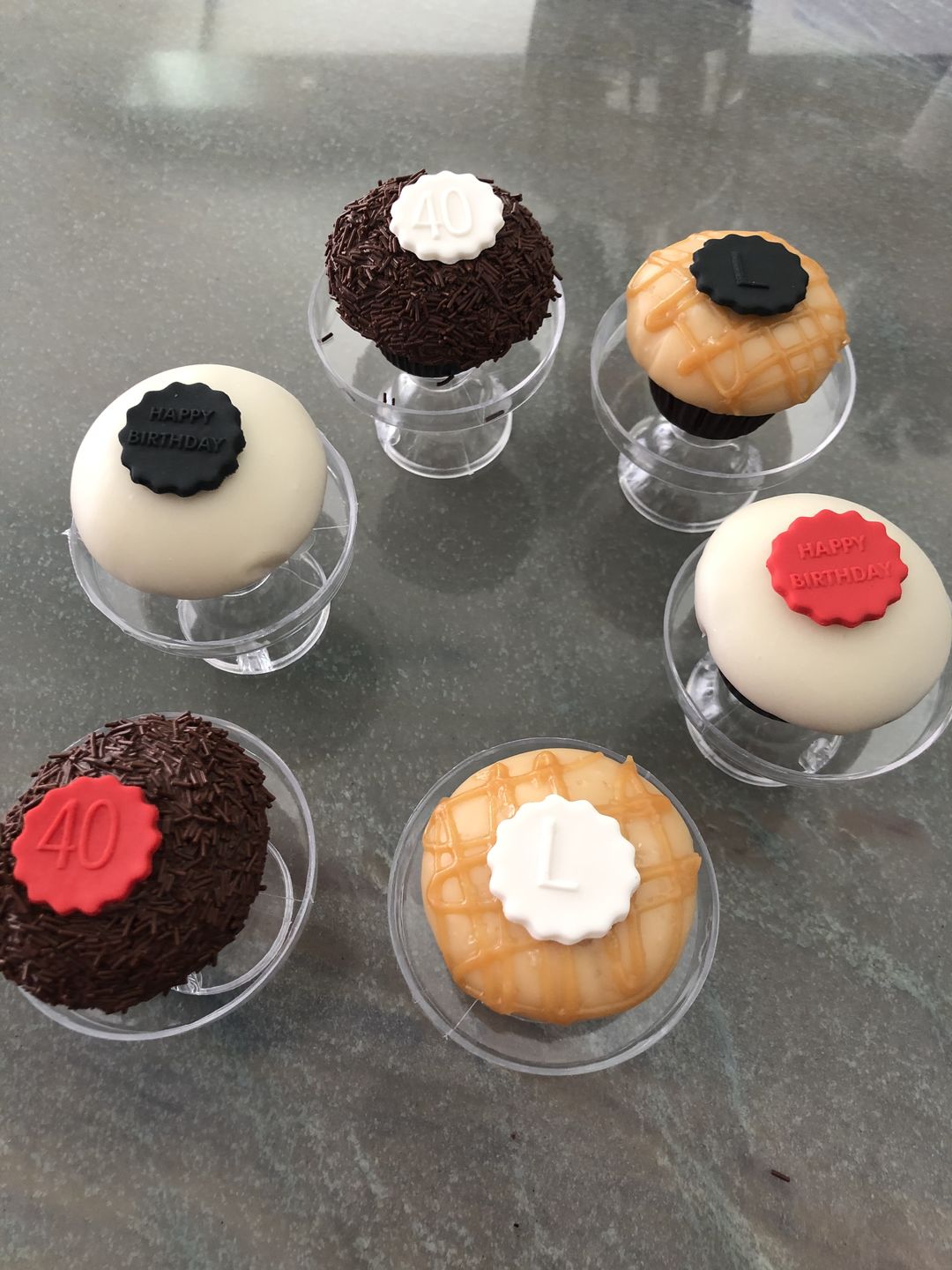 Customer photo review of Acrylic Clear Cake Stand with Lids (12 pieces)