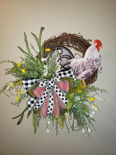 Customer photo review of 33 In Plastic Mixed Fern Spray 61639