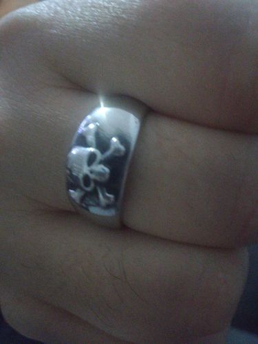 Customer photo review of ANTIQUE CROSS BONE RING