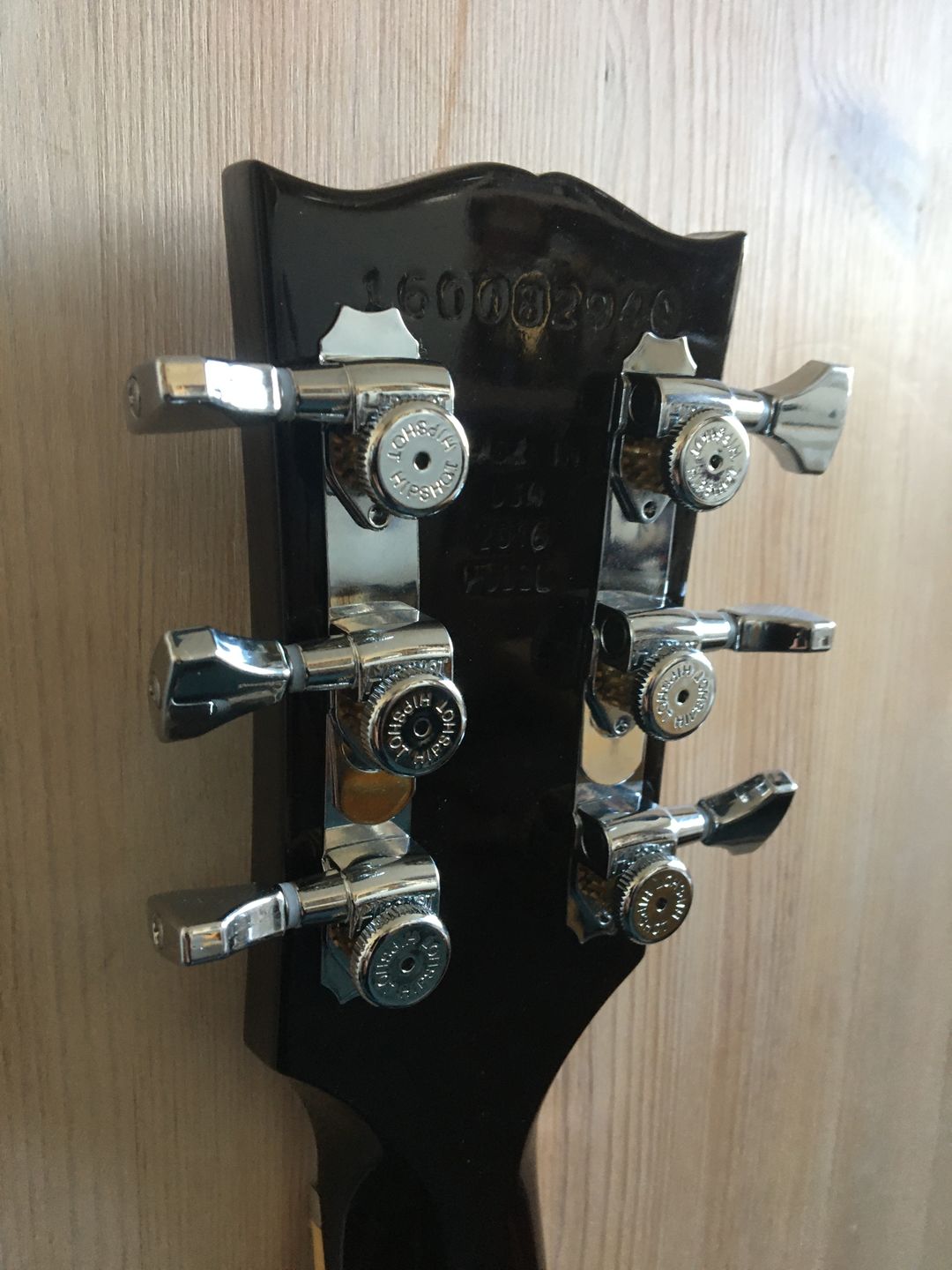 Customer photo review of Guitar Tuner Upgrade Kit for 3+3 Headstocks (10mm Post Holes)