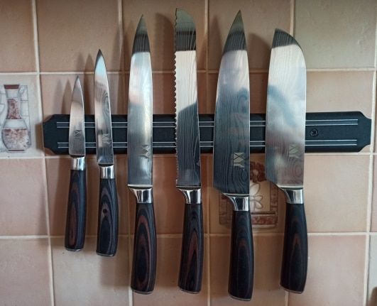 Customer photo review of Imperial Collection — Japanese High-Carbon Steel Knife Set with Damascus Pattern