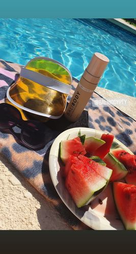 Customer photo review of Self Tanning Mousse