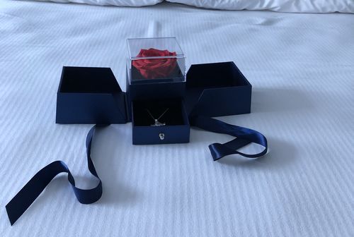 Customer photo review of Royal Blue Forever Blossom Preserved Rose Jewelry Box