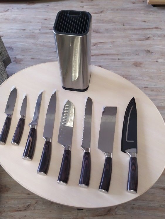 Customer photo review of Imperial Collection — Japanese High-Carbon Steel Knife Set with Damascus Pattern
