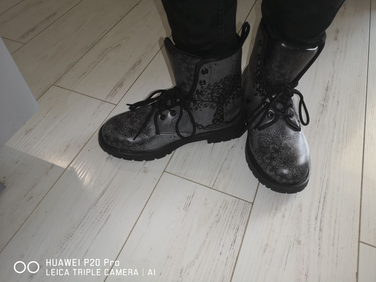 Customer photo review of Boots Yumkaax