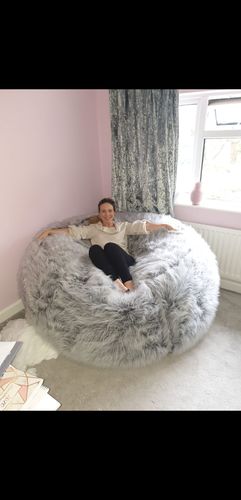 Customer photo review of The Ultimate Tower XXL Adults Children’s Pre-filled Faux Fur Bean Bag