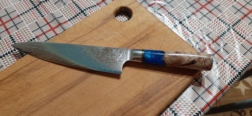 Customer photo review of Tsunami Collection — Signature Japanese VG10 Damascus Steel Knife Set with Blue Resin Burl Wood Handles