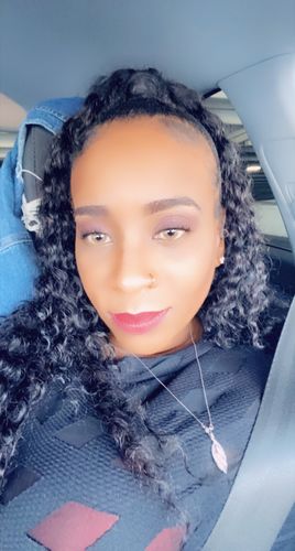 Customer photo review of Unicoeye Ocre Prescription Contact Lenses