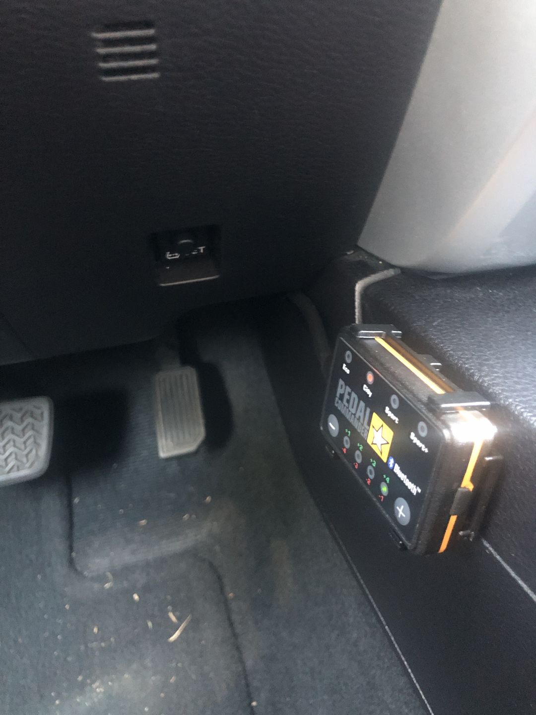 Customer photo review of Pedal Commander PC55 Bluetooth