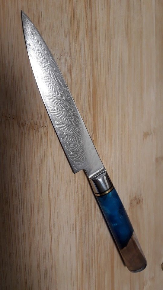 Customer photo review of Tsunami Collection — Signature Japanese VG10 Damascus Steel Knife Set with Blue Resin Burl Wood Handles