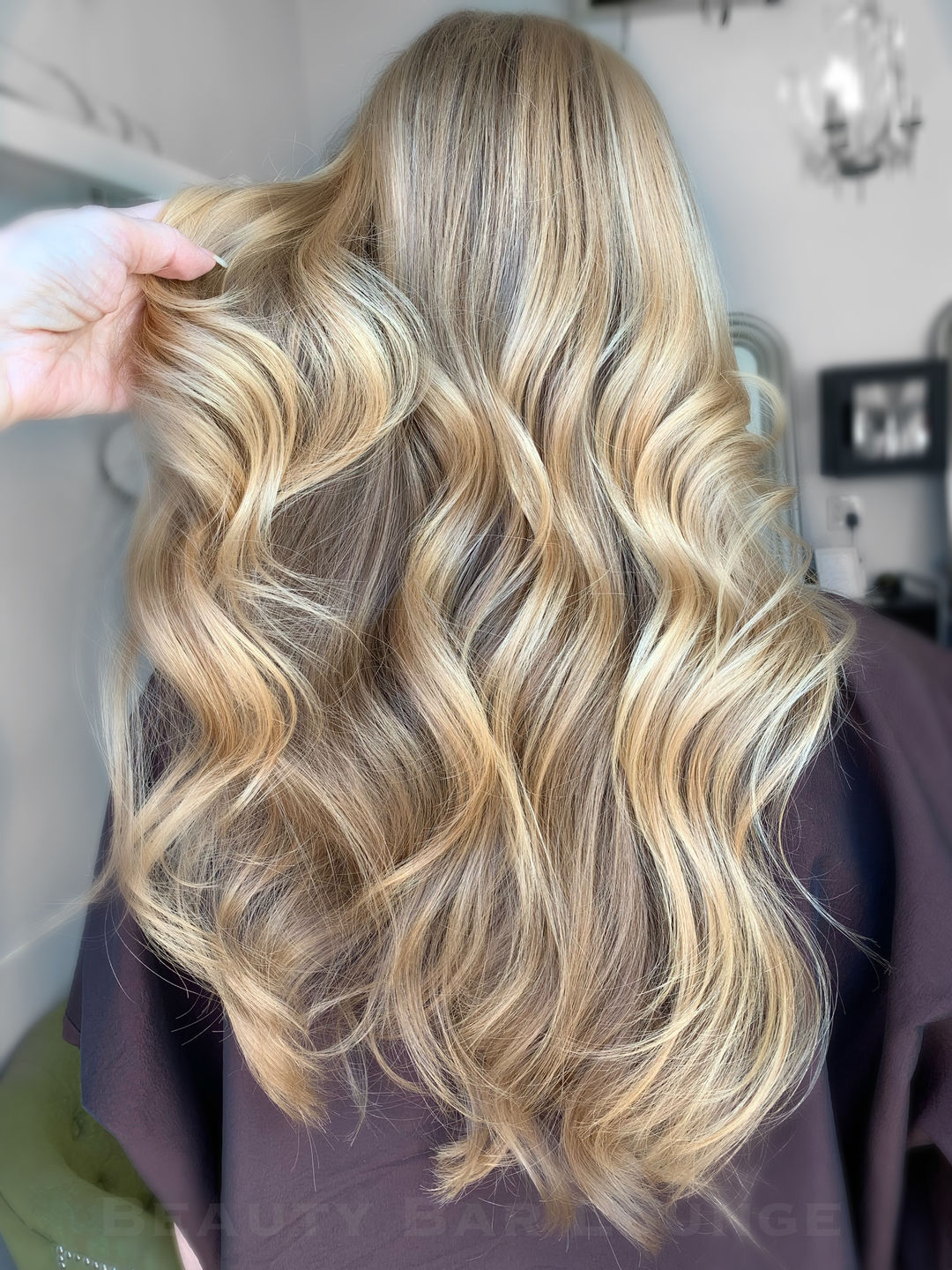 Customer photo review of PREMIUM RAT TAIL COMB SET / 3 Sizes with Special Design / Perfect for Babylights, Balayage and Highlights