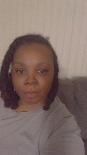 Customer photo review of Refresher Spray w/ Rose Water | 8 oz