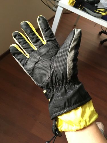 Customer photo review of Kafa™ Unisex Winter Tech Windproof Waterproof Gloves【BUY 2 FREE SHIPPING】