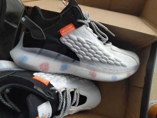 Customer photo review of High Quality Air Cushioning Sneakers