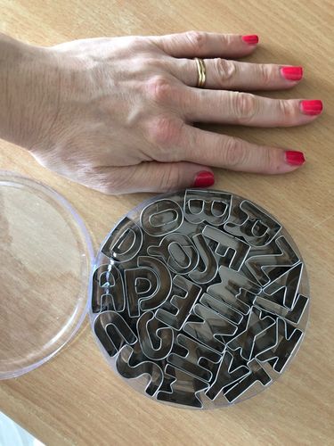 Customer photo review of Emporte Piece Chiffres et Lettres