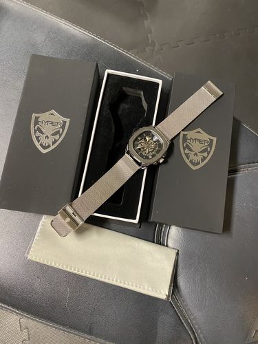 Customer photo review of HYPER WATCH (SERIES 1)