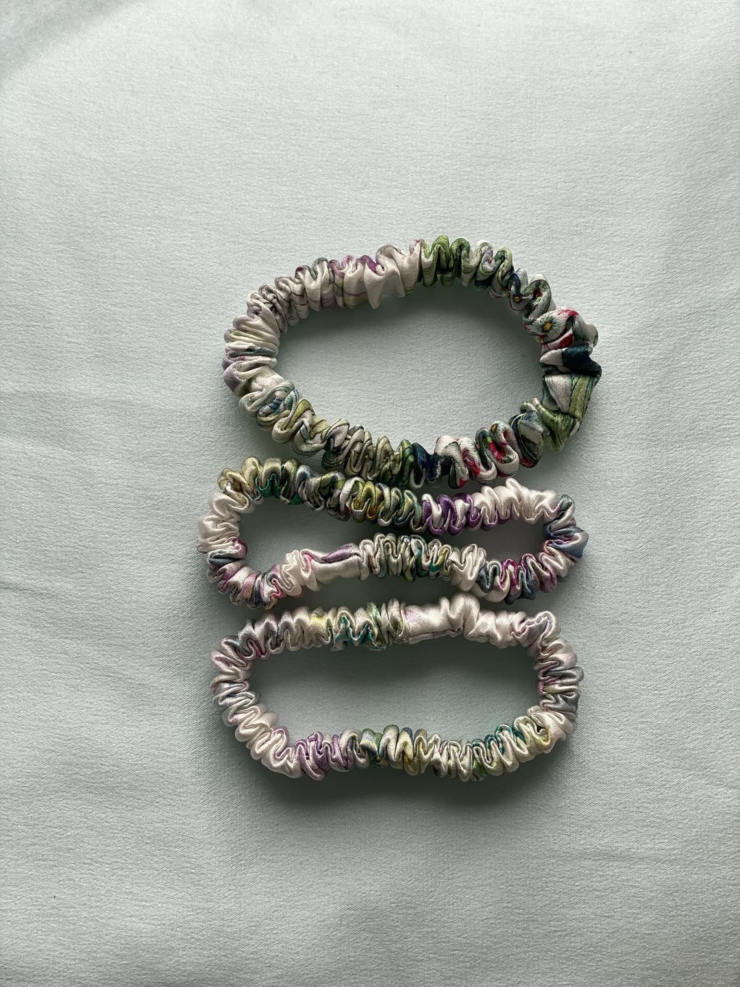 Customer photo review of Iridescent Garden Silk Hair Ties Set