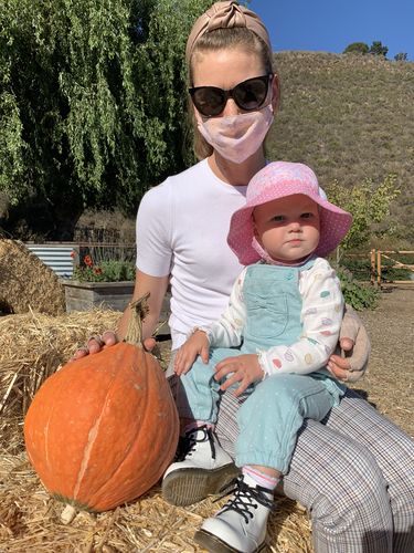 Customer photo review of SET OF 3 LAGOON SWEETHEART FACE MASKS