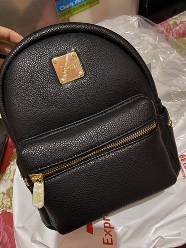 Customer photo review of Grayson Backpack