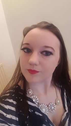 Customer photo review of Diamond Magnetic Eyelashes and Eyeliner Kit